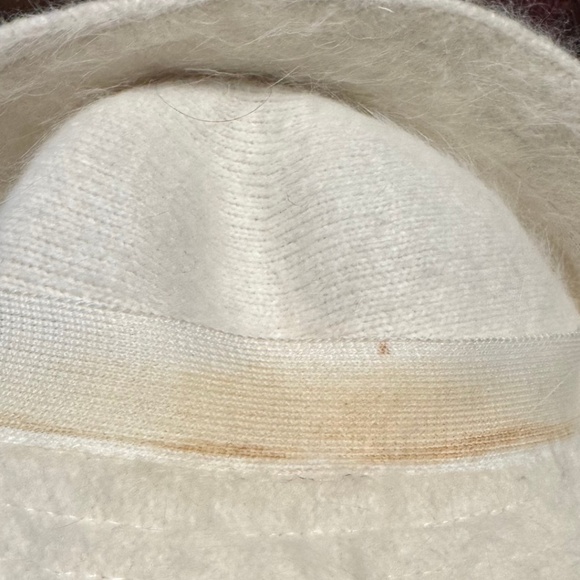Vintage White Fuzzy Angora Bucket Hat - Picture 4 of 4